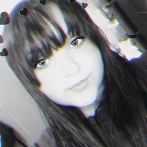 Meet your Posher, Chloe